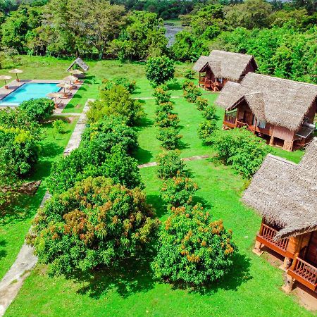 Sigiriya Water Cottage Exteriör bild