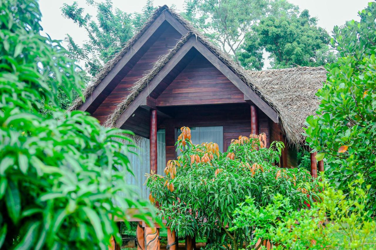 Sigiriya Water Cottage Exteriör bild